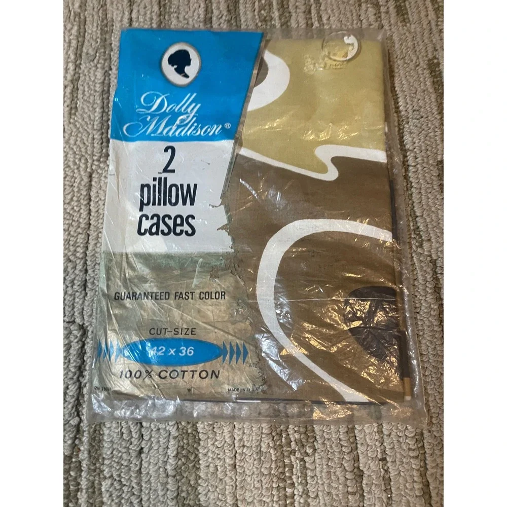Vintage Dolly Madison 2 Pillowcases 100% Cotton MCM Abstract Swirl Yellow Brown - Picture 2 of 6